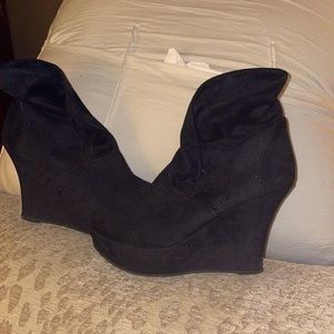 Nine West Black Wedge Boots 